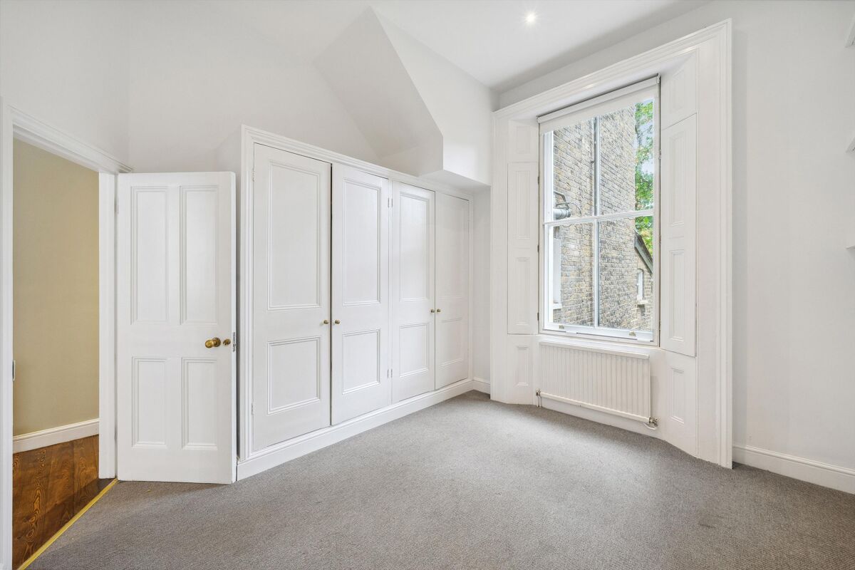 flat to rent in Longridge Road, Earls Court, London, SW5 SKQ012219512