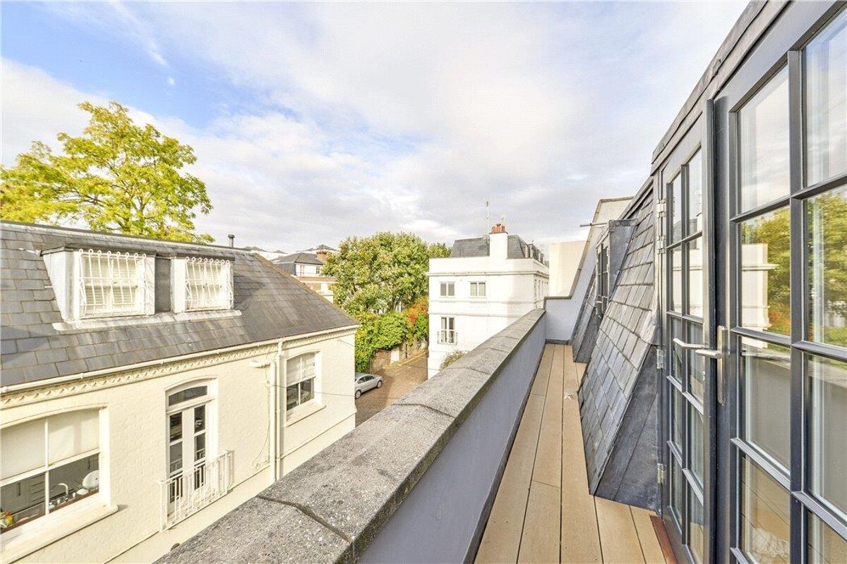 house to rent in Cornwall Gardens Walk, South Kensington, London, SW7