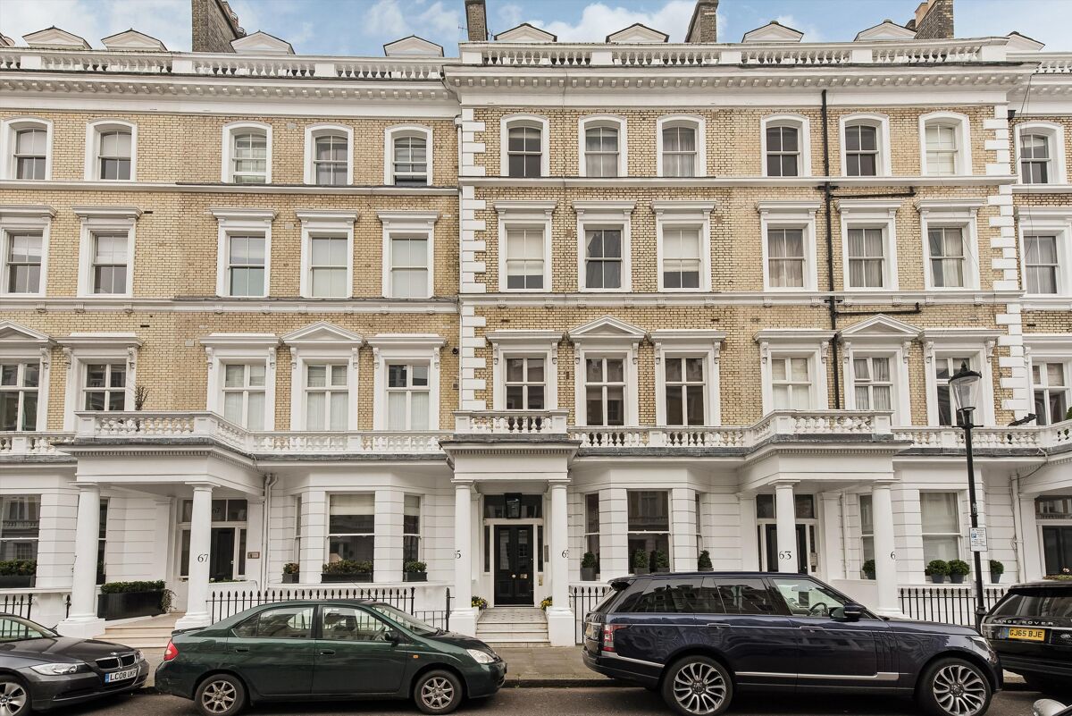 flat to rent in Onslow Gardens, South Kensington, London, SW7
