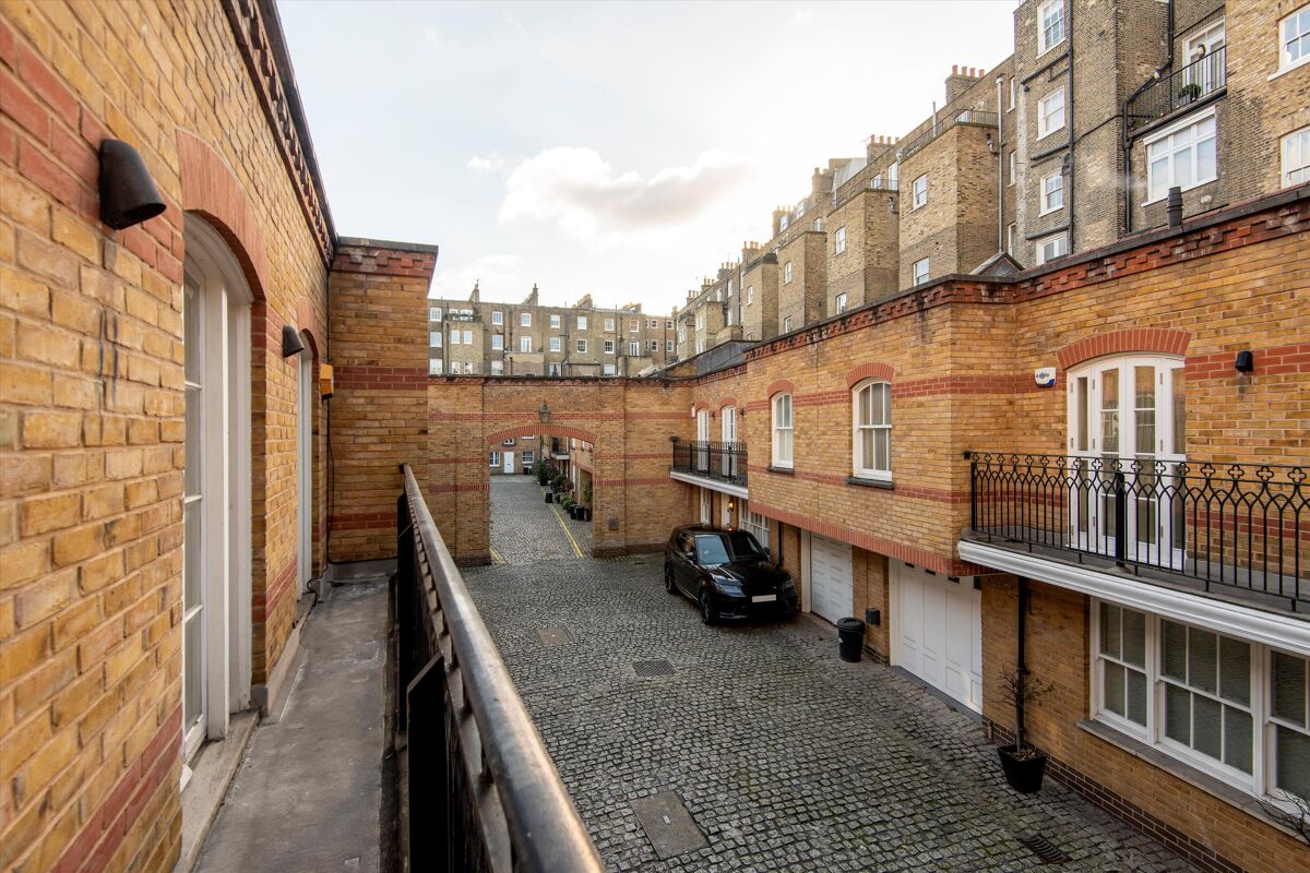 house to rent in Onslow Mews West, South Kensington, London, SW7