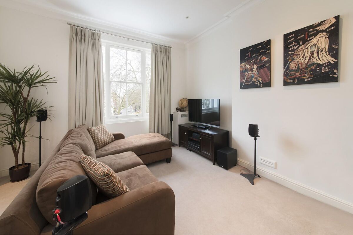 flat to rent in Onslow Gardens, South Kensington, London, SW7