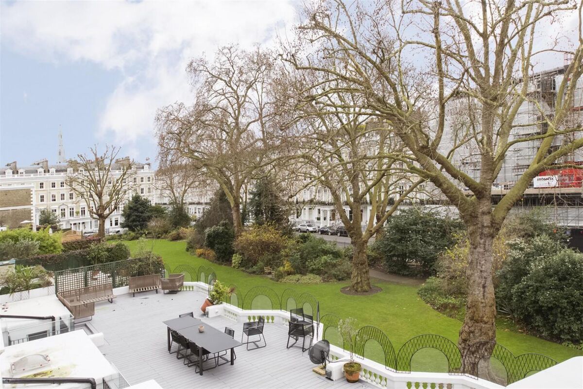 flat to rent in Onslow Gardens, South Kensington, London, SW7