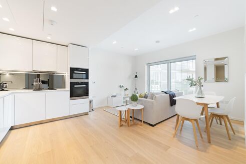 Picture of 1 bedroom flat for rent.