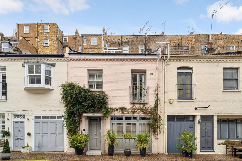 Image of Petersham Mews, South Kensington, London SW7