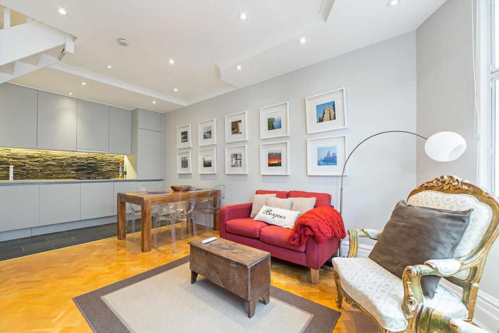 Image of Glendower Mansions, Glendower Place, South Kensington, London, SW7