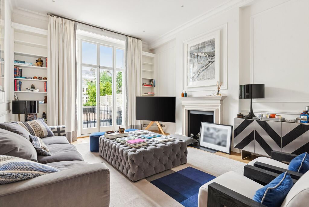 Image of Onslow Gardens, South Kensington, London SW7