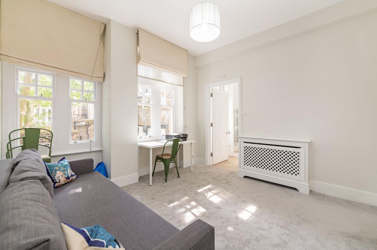 flat to rent in Sussex Mansions, Old Brompton Road, South Kensington