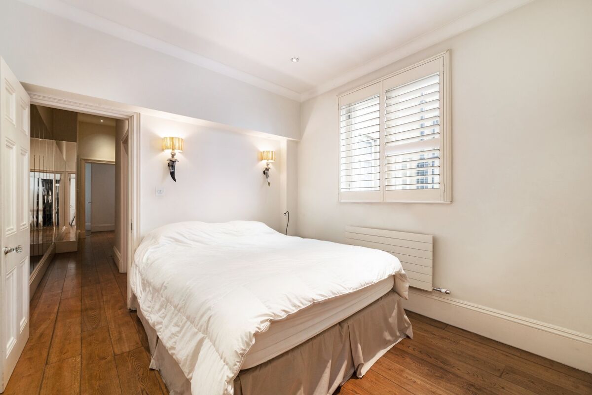 flat to rent in Stanhope Gardens, South Kensington, London, SW7