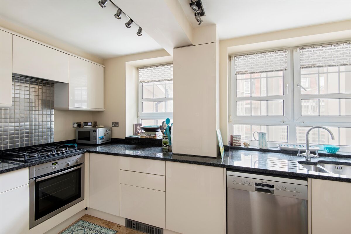 flat for sale in Crown Lodge, Elystan Street, Chelsea, London, SW3 SLA012023134 Knight Frank