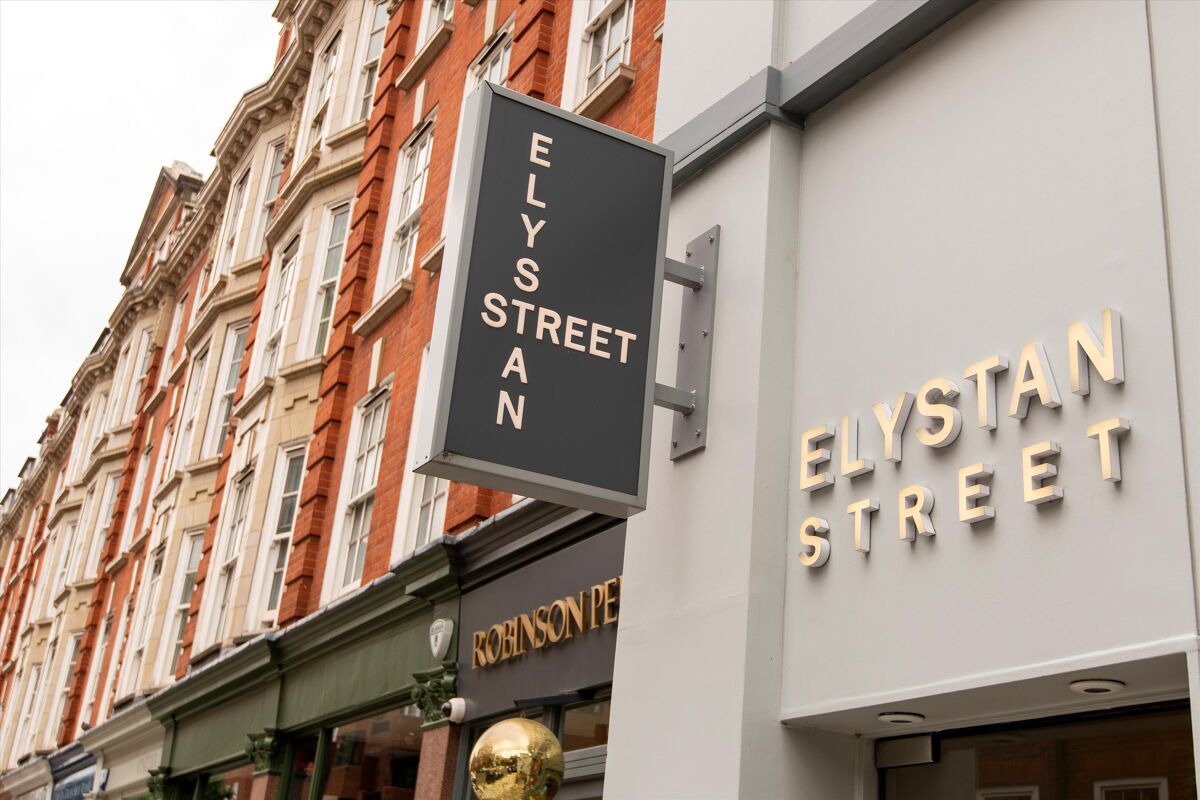 flat for sale in Crown Lodge, Elystan Street, Chelsea, London, SW3