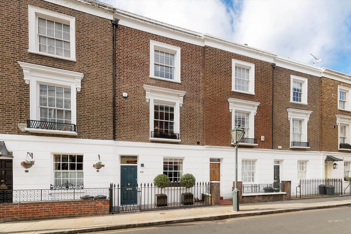 house for sale in Radnor Walk, Chelsea, London, SW3. SLA012130256 Knight Frank