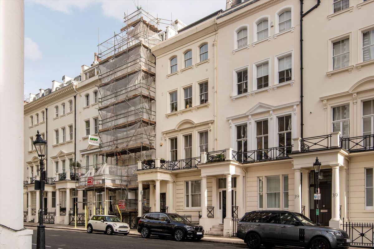 flat for sale in Ennismore Gardens, London, SW7 SLA012162093 Knight