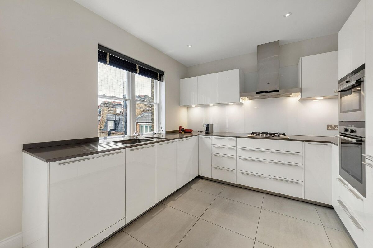 flat for sale in Sloane Street, London, SW1X SLA012162394 Knight Frank