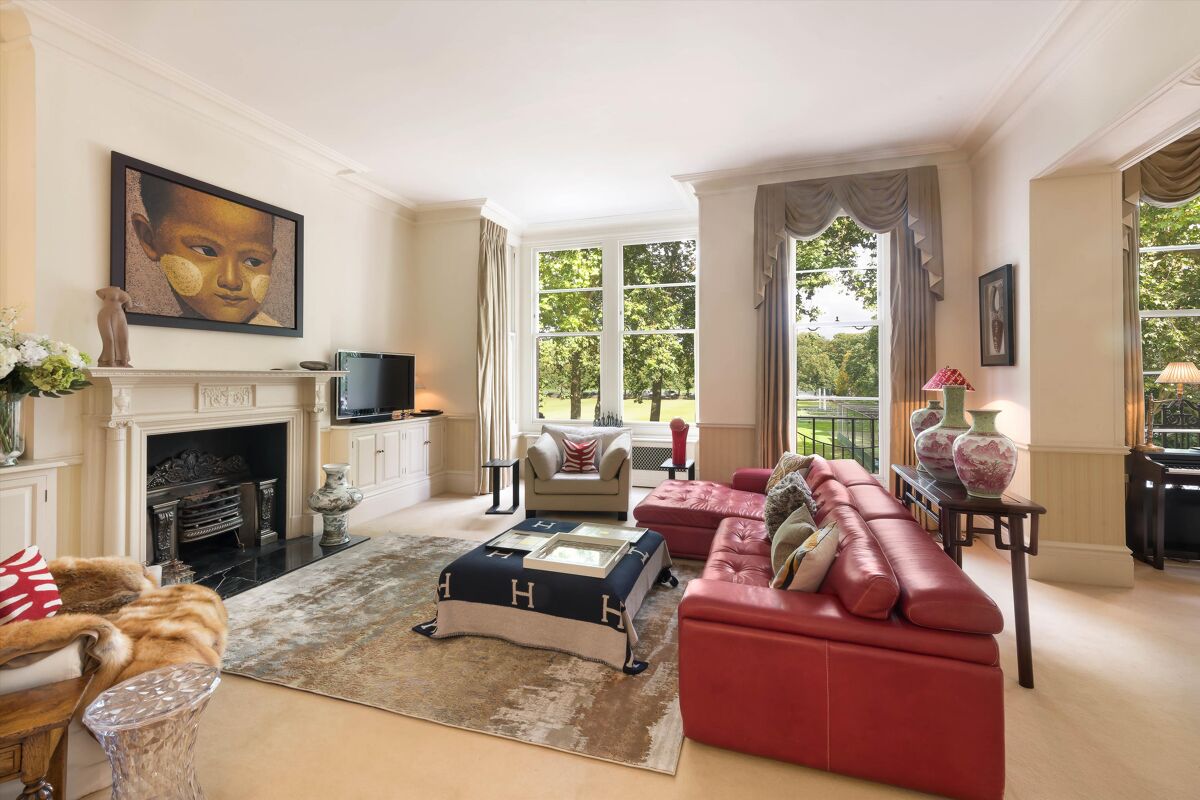 flat for sale in Ormonde Gate, London, SW3 SLA012165400 Knight Frank