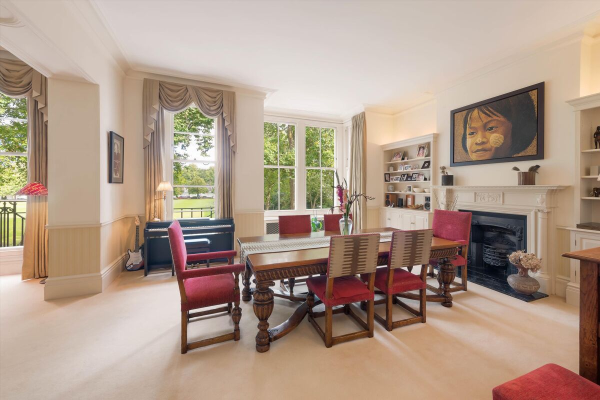 flat for sale in Ormonde Gate, London, SW3 SLA012165400 Knight Frank