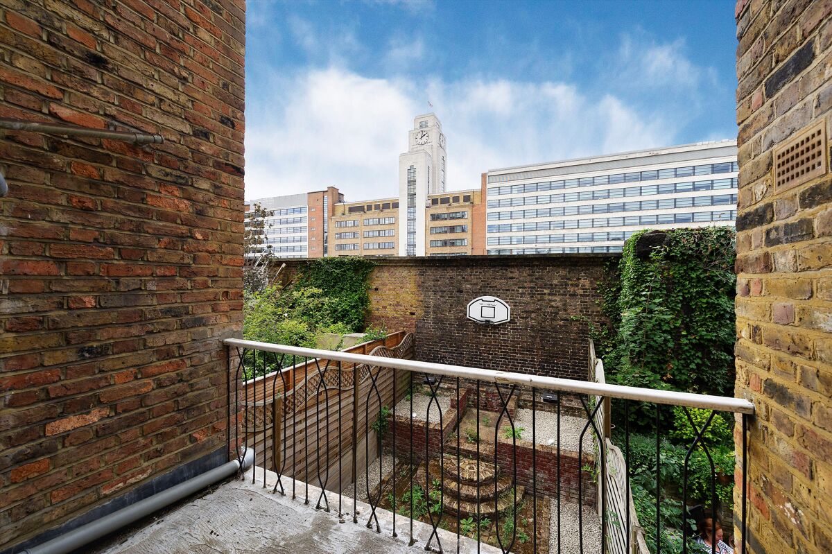 house for sale in Hugh Street, London, SW1V SLA012209162 Knight Frank