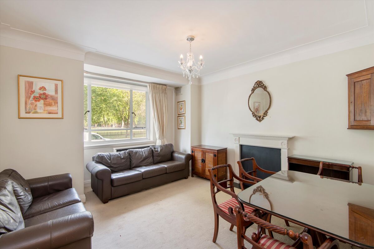 flat for sale in Burton Court, London, SW3 SLA012211548 Knight Frank