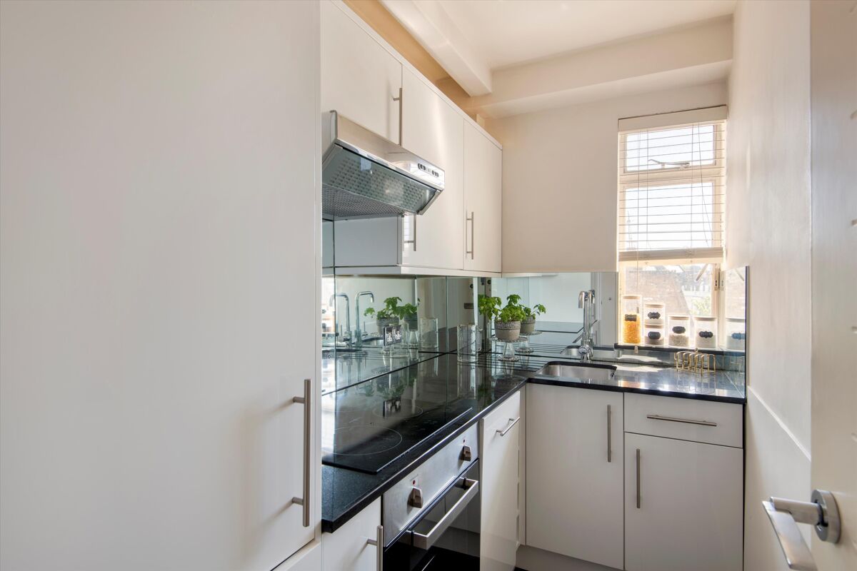 flat for sale in Elystan Place, London, SW3 SLA012223257 Knight Frank