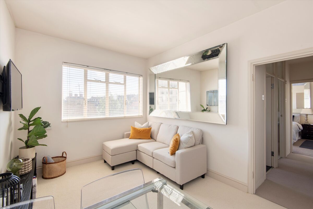 flat for sale in Elystan Place, London, SW3 SLA012223257 Knight Frank