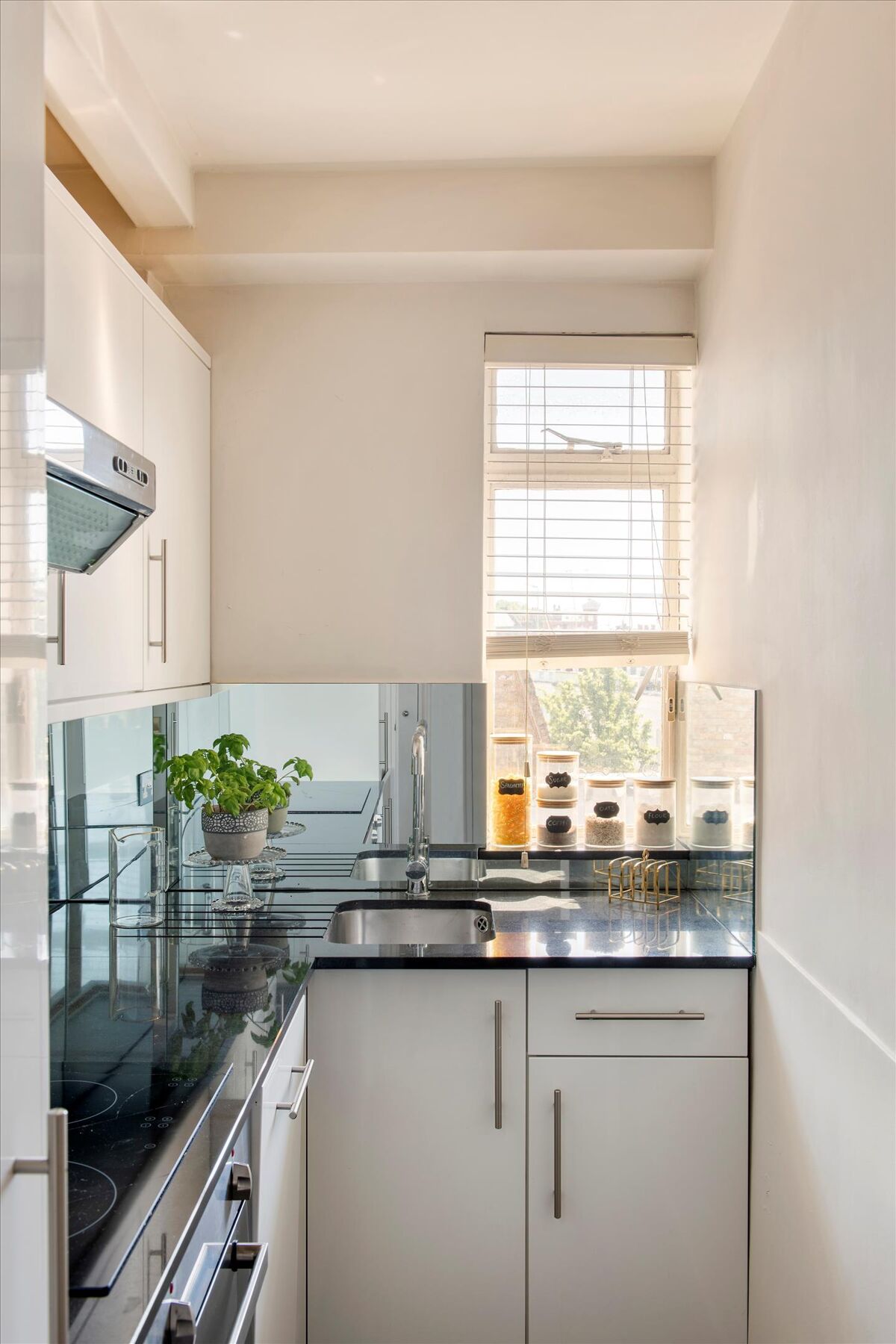 flat for sale in Elystan Place, London, SW3 SLA012223257 Knight Frank