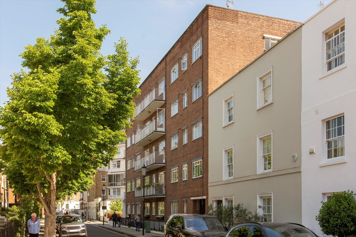 flat for sale in Elystan Place, London, SW3 SLA012223257 Knight Frank