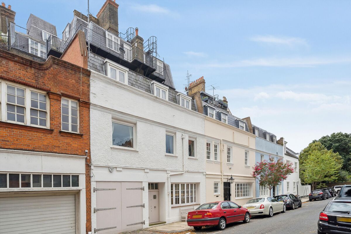 house to rent in Dilke Street, London, SW3. SLA012234130 Knight Frank