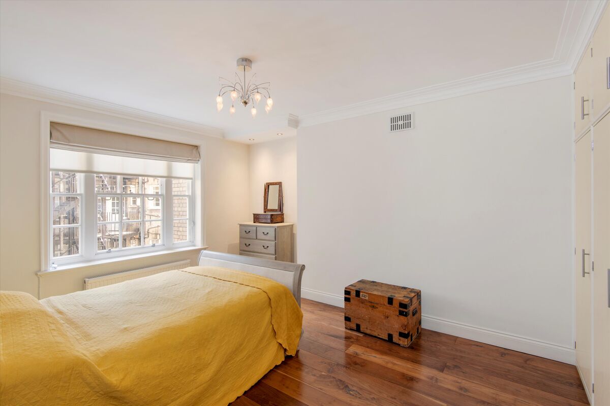 flat for sale in Onslow Square, London, SW7. SLA012268865 Knight Frank
