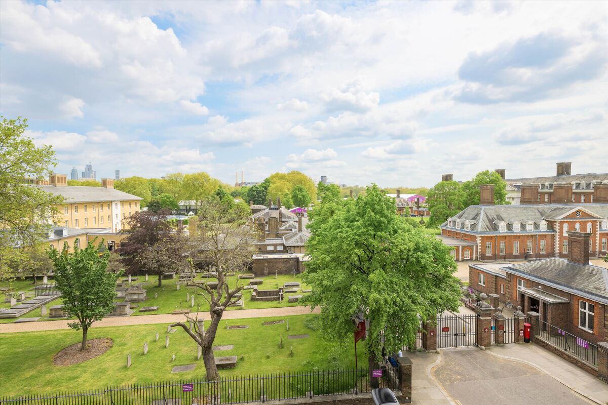 apartment for sale in Burton Court, Franklins Row, Chelsea, London, SW3