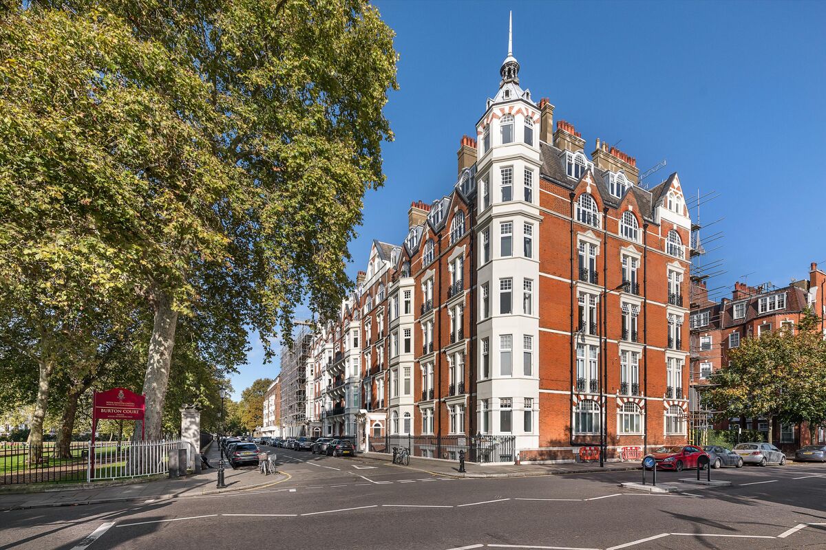 apartment for sale in Burton Court, Franklins Row, Chelsea, London, SW3