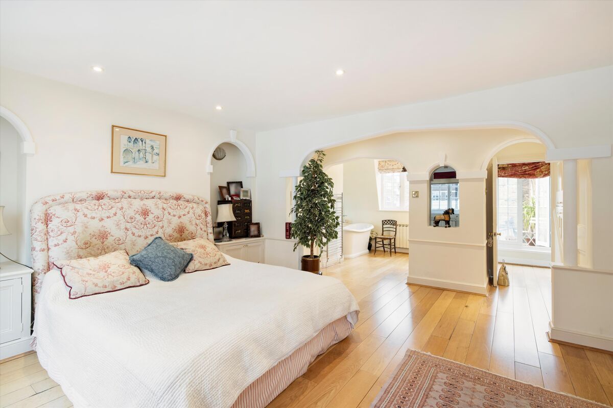 house for sale in Draycott Avenue, London, SW3. SLA012286468 Knight