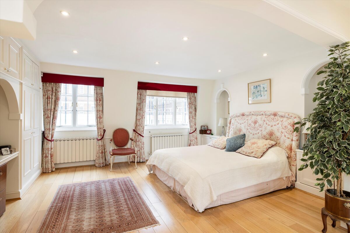 house for sale in Draycott Avenue, London, SW3. SLA012286468 Knight