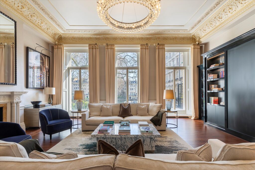 Image of Ennismore Gardens, Knightsbridge, London, SW7