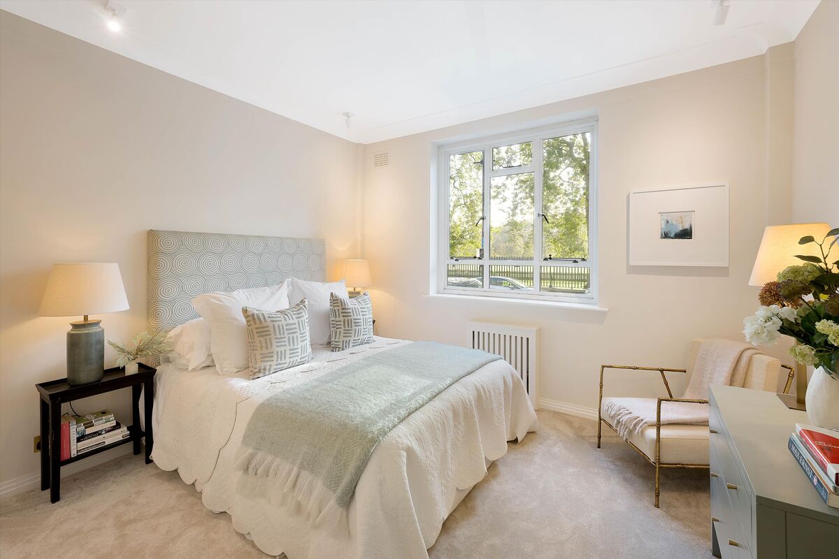 apartment for sale in Burton Court, Franklins Row, Chelsea, SW3