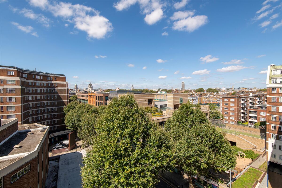 apartment for sale in Whiteheads Grove, Chelsea, London, SW3