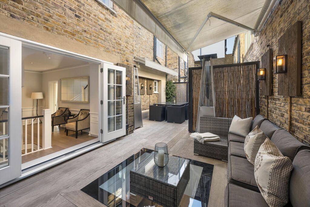 Image of Cheyne Place, London, SW3
