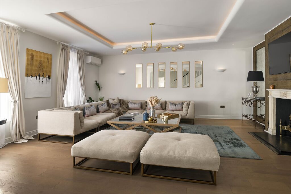 Image of Cheyne Place, London, SW3