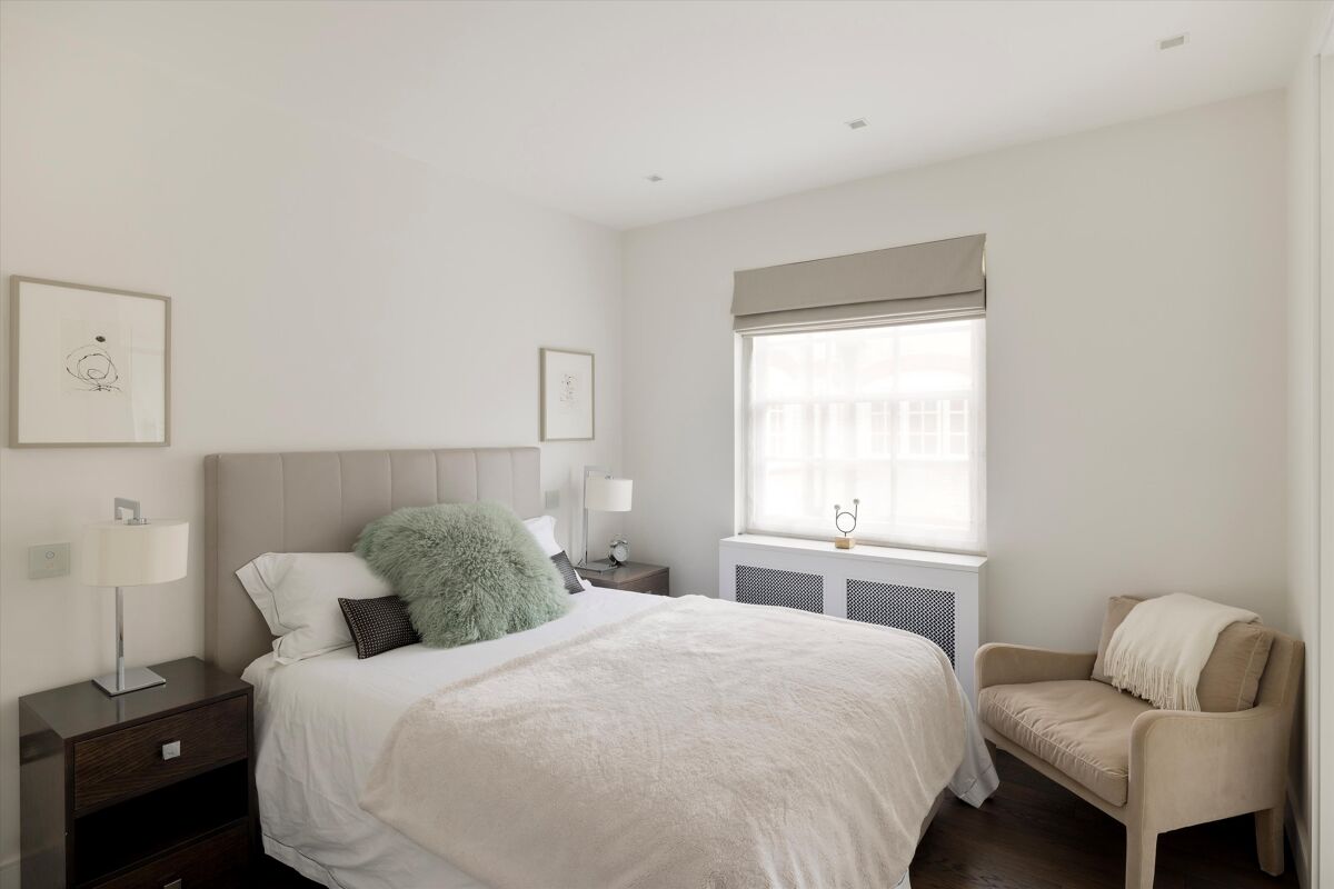 apartment for sale in Cadogan Square, London, SW1X - sla012449233 ...
