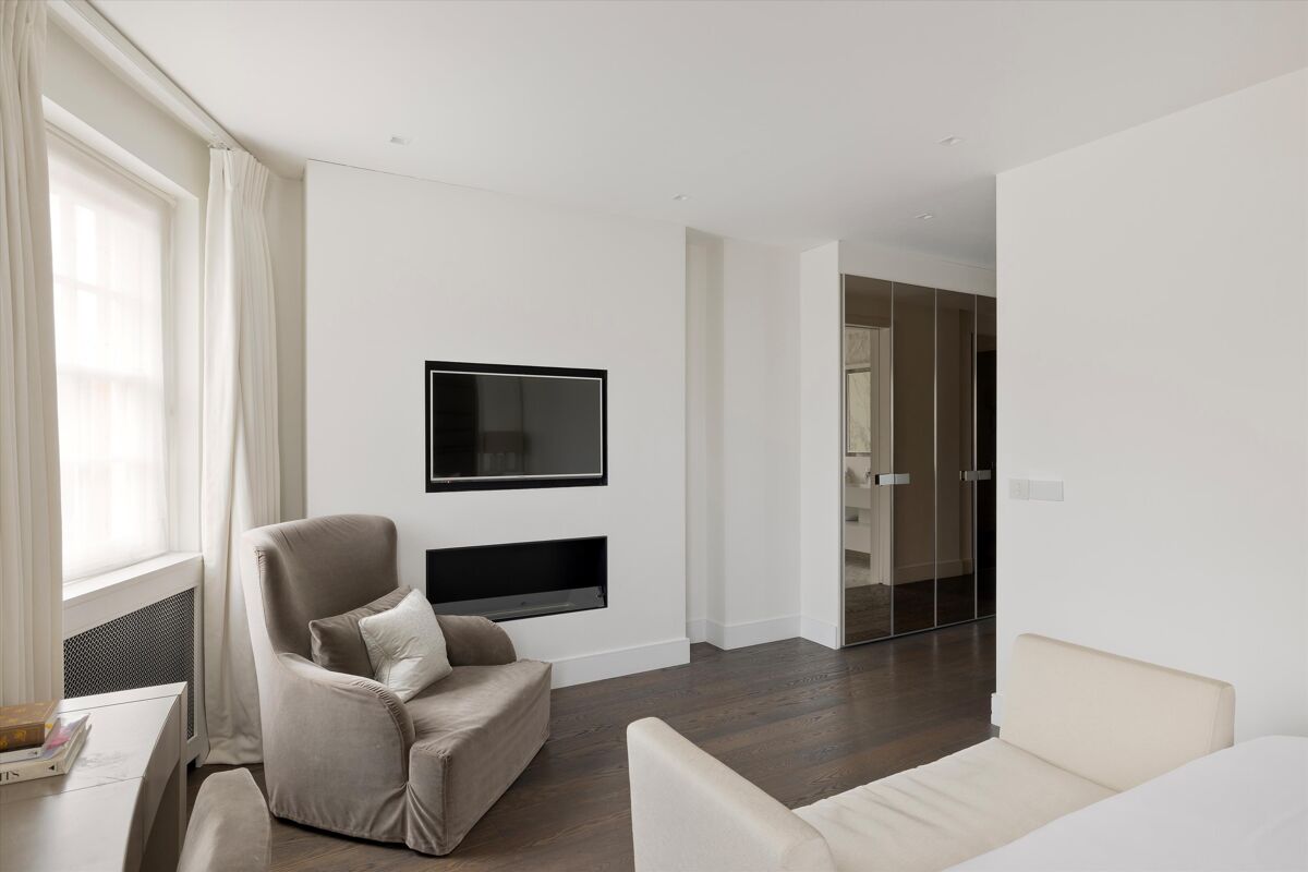 apartment for sale in Cadogan Square, London, SW1X - sla012449233 ...