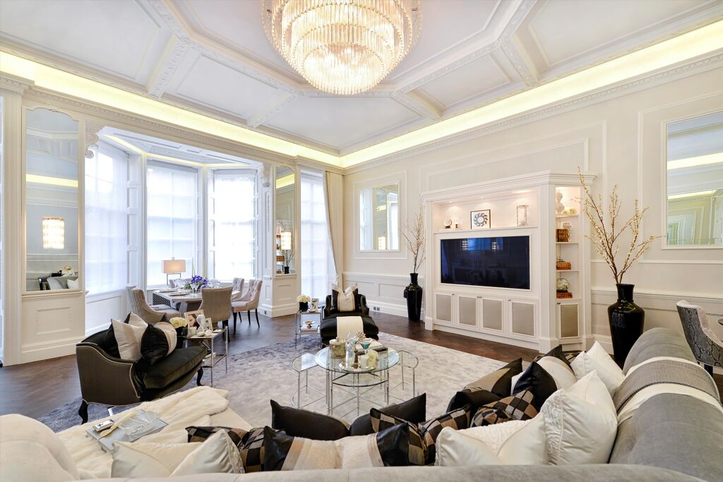 Image of Cadogan Square, Knightsbridge SW1X.