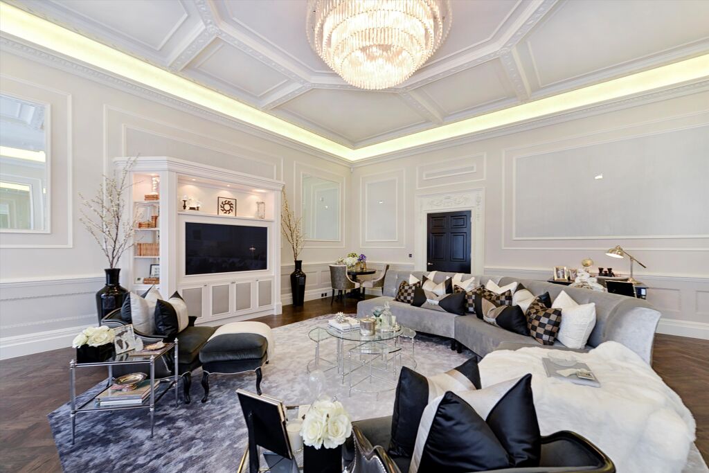 Image of Cadogan Square, Knightsbridge SW1X.