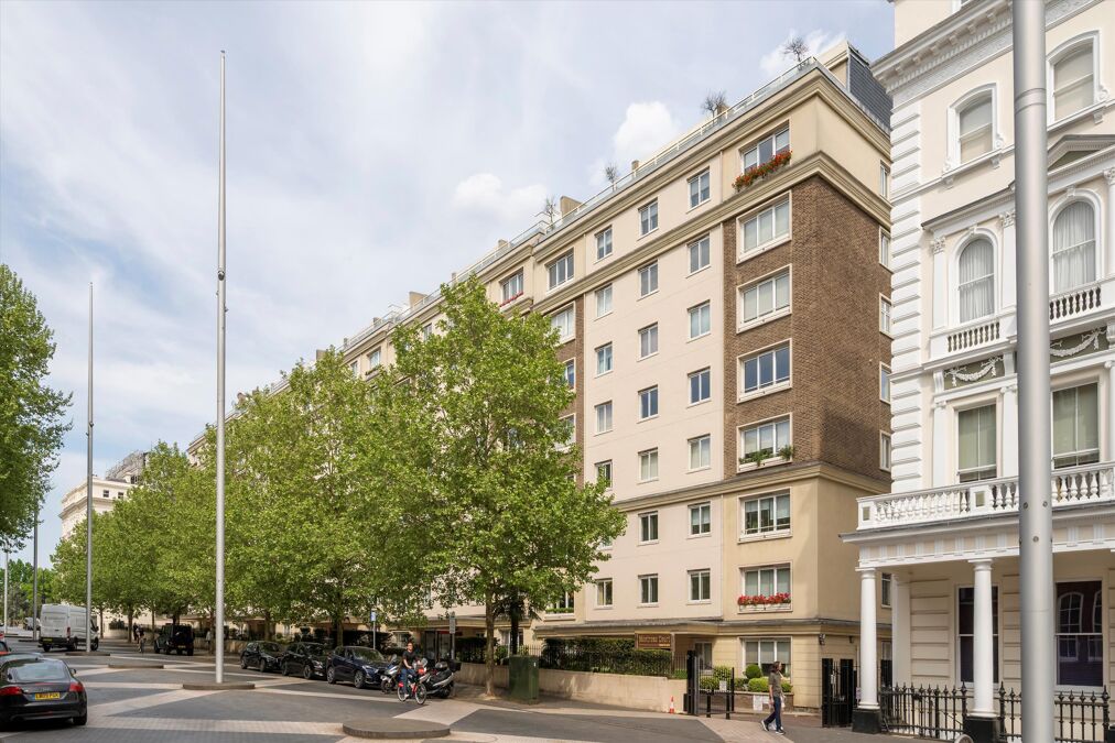 Image of Montrose Court, Princes Gate, London, SW7