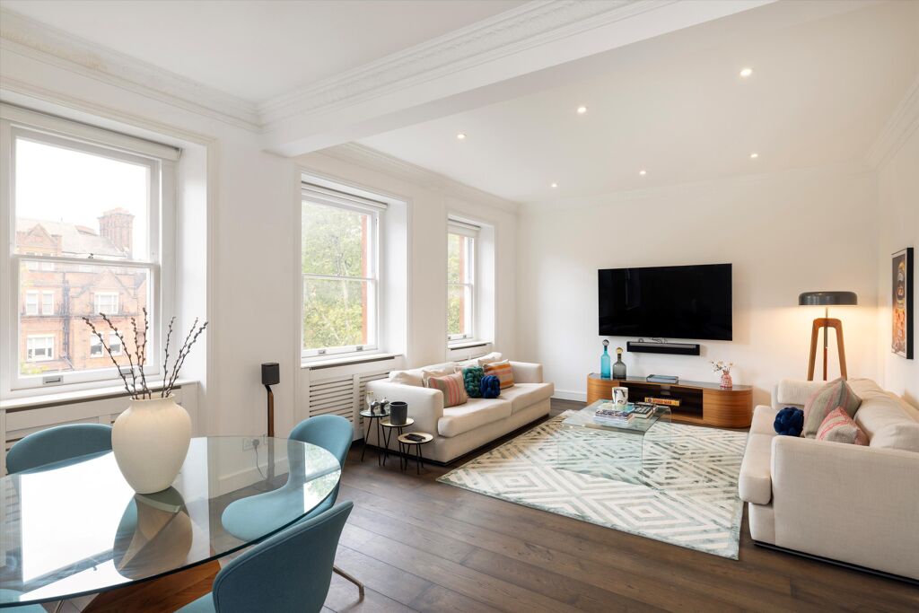 Image of Cadogan Square, London, SW1X