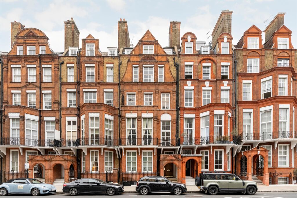 Image of Pont Street, London, SW1X