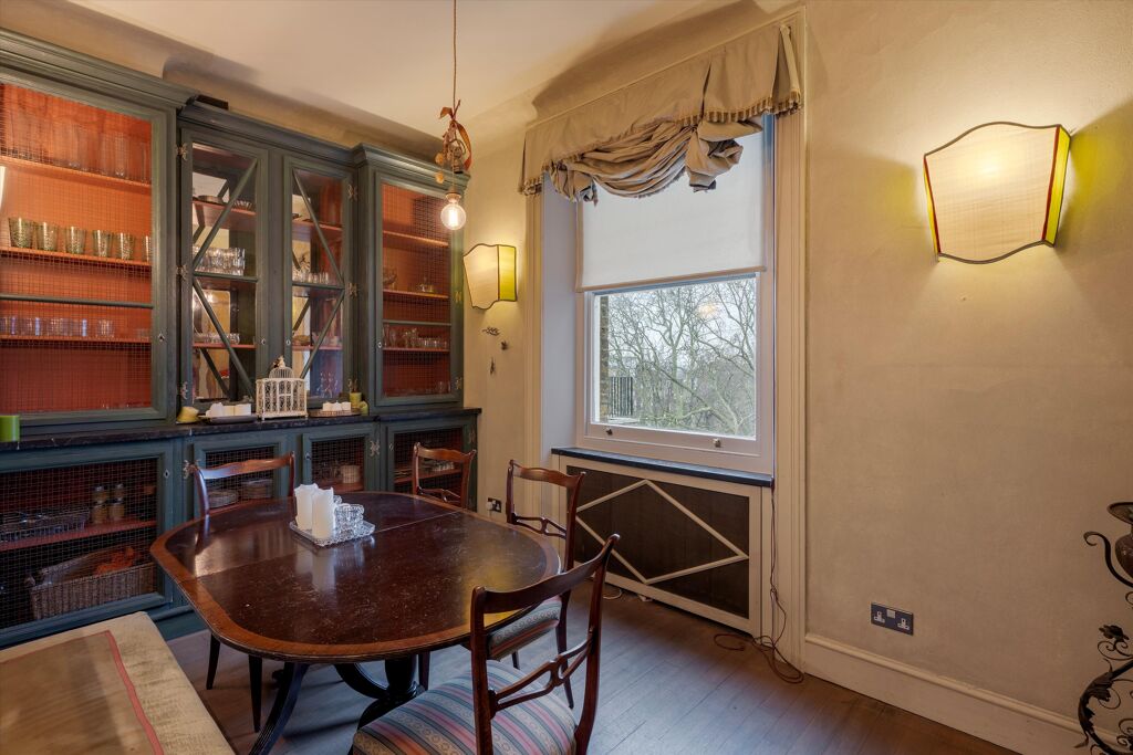 Image of Ennismore Gardens, London, SW7