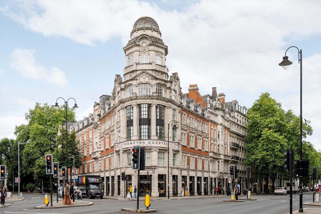 Image of Empire House, North Terrace, SW7