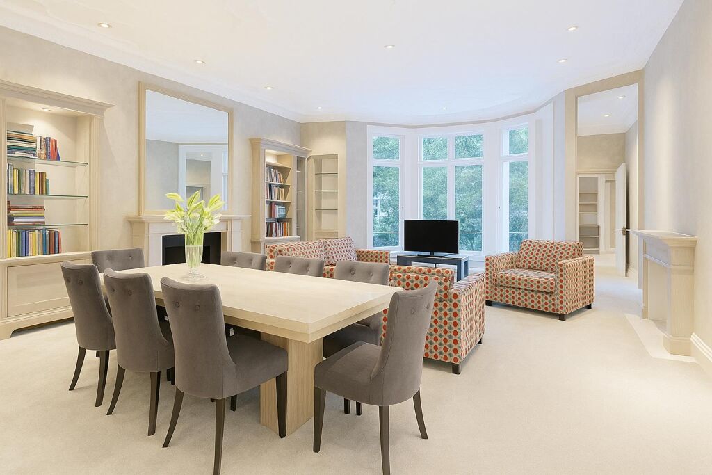 Image of Ennismore Gardens, Knightsbridge, London, SW7