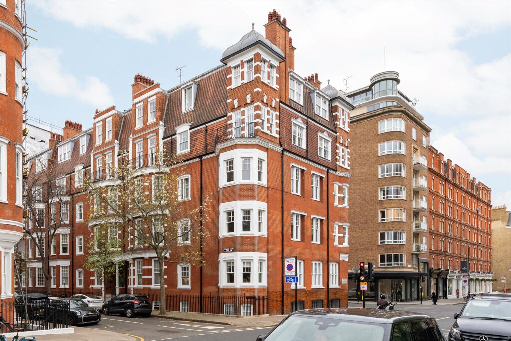 Image of Sloane Court East, London SW3
