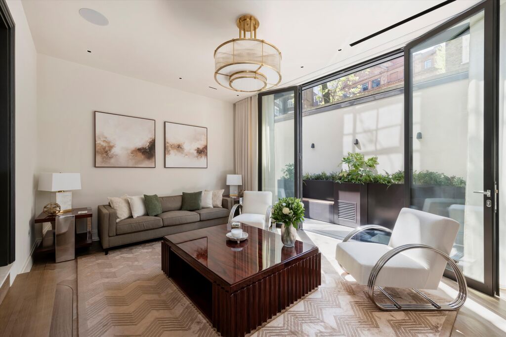Image of Lancelot Place, Knightsbridge, London SW7
