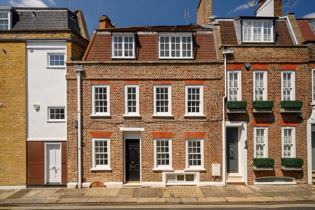Image of Fairholt Street, Knightsbridge, London SW7