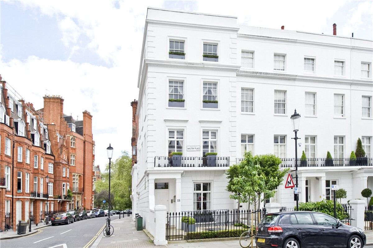 house for sale in Walton Place, Knightsbridge, London, SW3 SLA060504